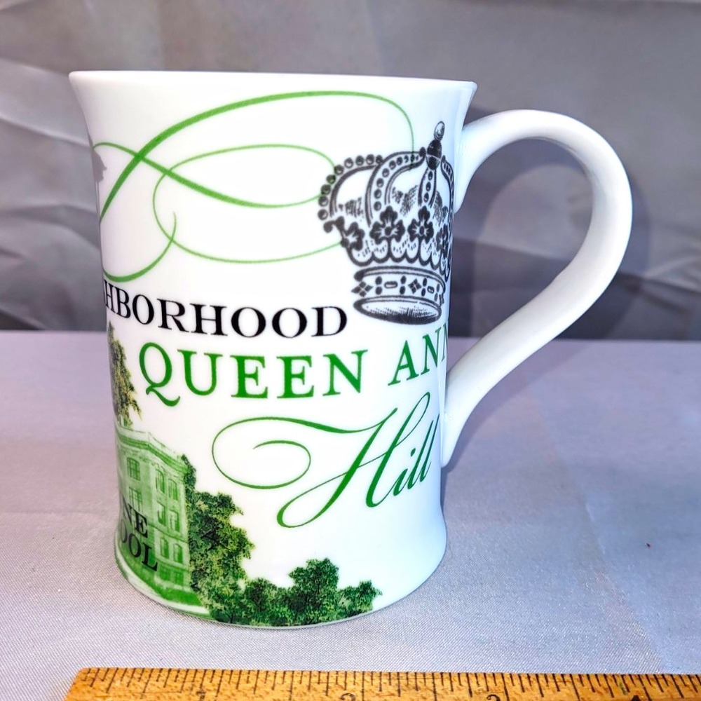 Rosanna Queen Anne Hill  Printed Ceramic Mug Green/White 4 in